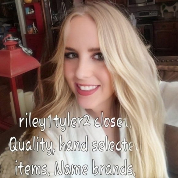 vtg 100% Silk Dress Black/ Gold Paisley Scroll self Belt Button Front Dress Sz 4 - Picture 10 of 10